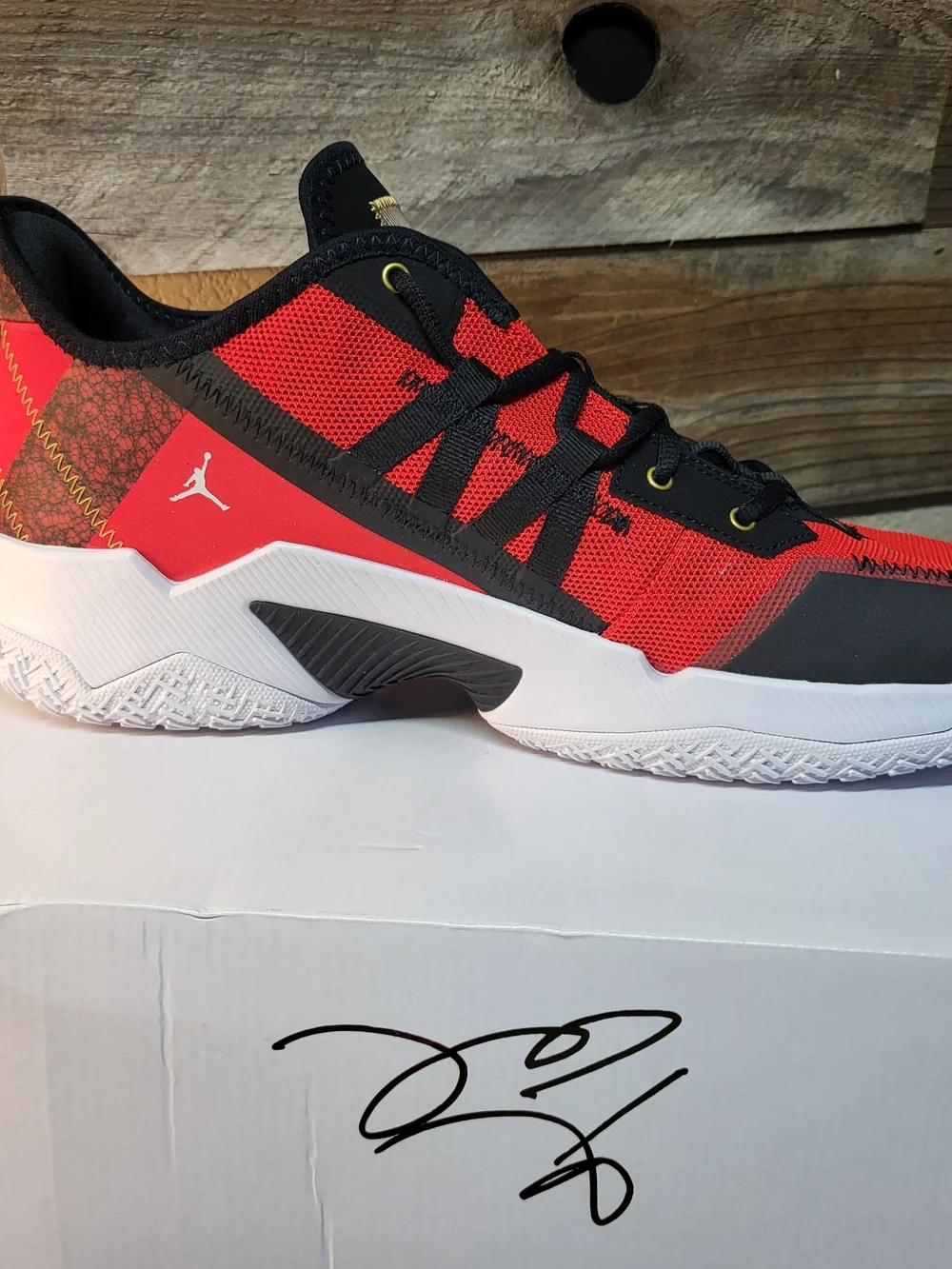 Jordan breathable red